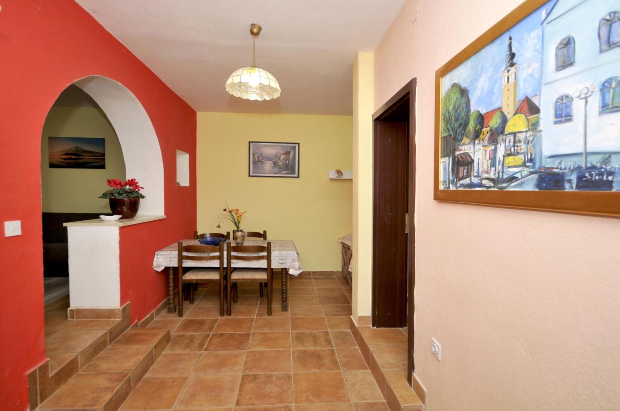 Apartments With A Parking Space Okrug Donji, Ciovo - 13732 Donji Okrug  Room photo